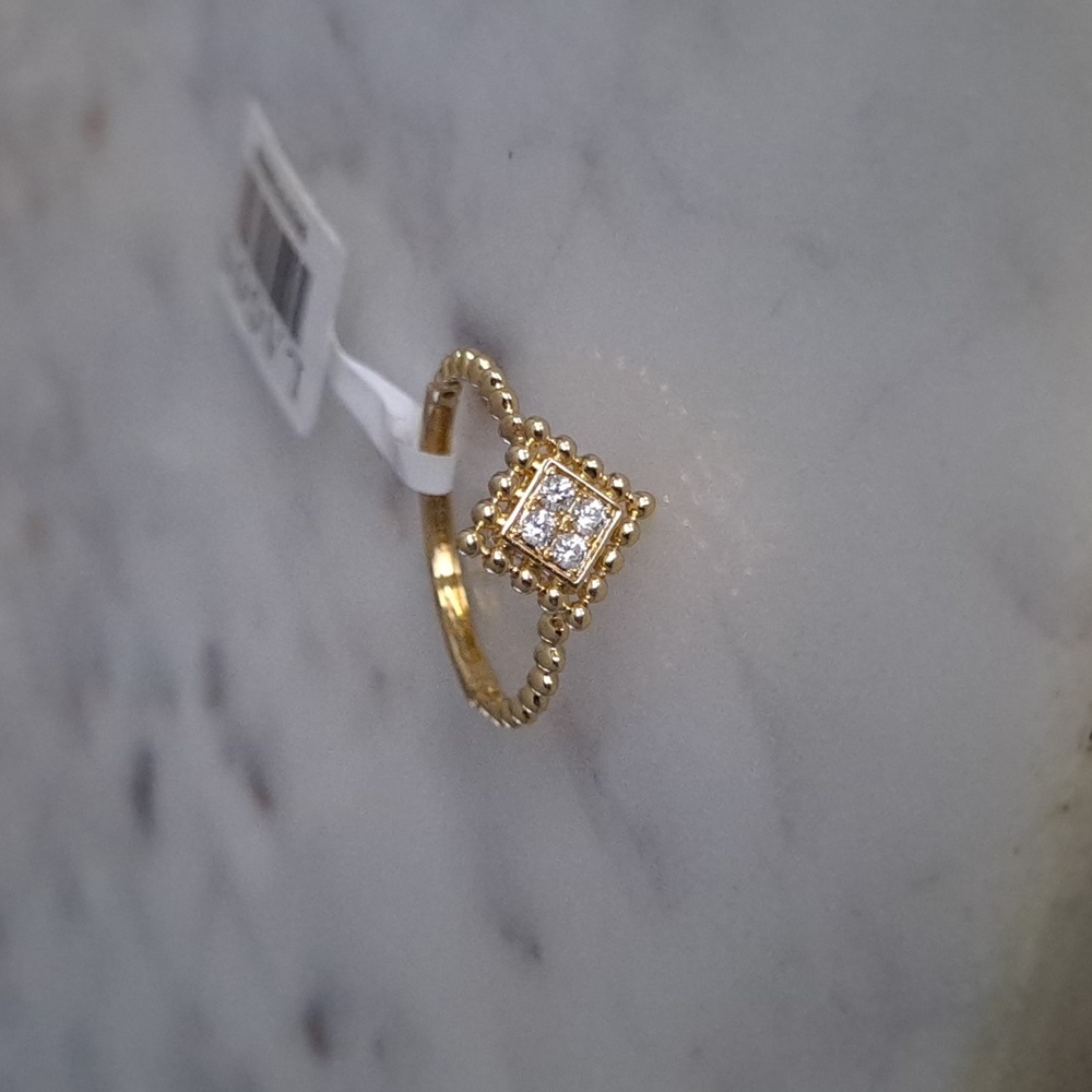 NWT Lagos 18K Caviar Covet diamond stacking ring